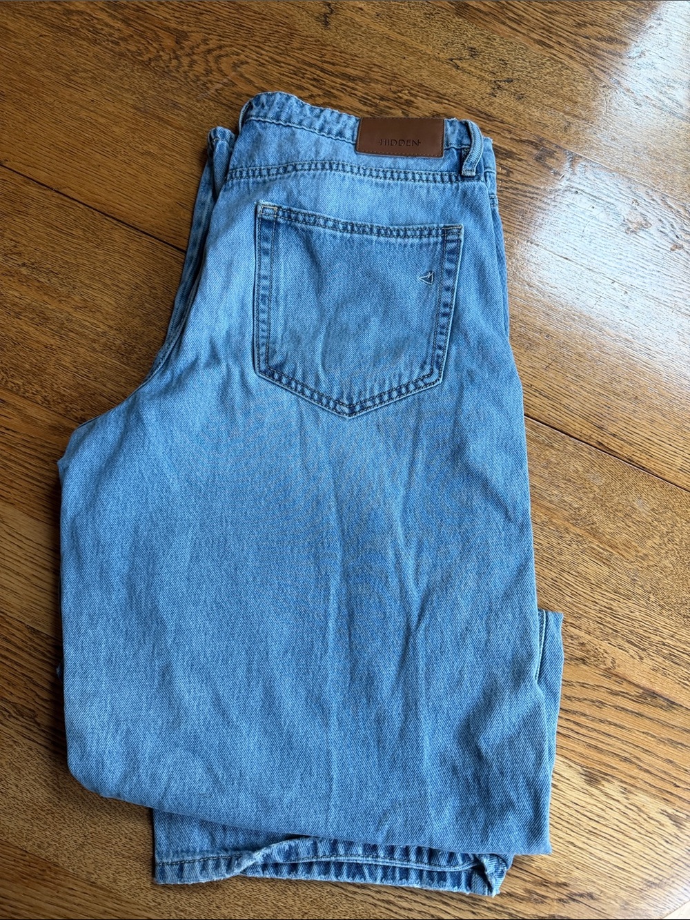 Hidden Light Blue Mid-Rise Cropped Barrel Jeans - Women's Ankle Length
